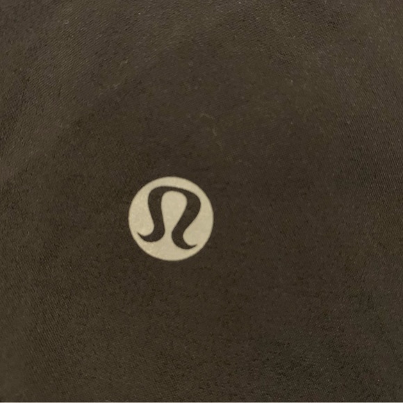 Lululemon athletic shorts - Picture 4 of 5